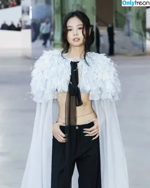 Jennie | BLΛƆKPIИK / Blackpink / jennierubyjane / sheflieshigh nude photo #2026