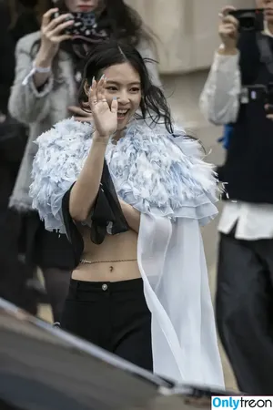 Jennie | BLΛƆKPIИK / Blackpink / jennierubyjane / sheflieshigh nude photo #2037