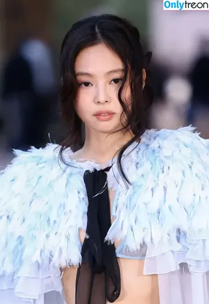 Jennie | BLΛƆKPIИK / Blackpink / jennierubyjane / sheflieshigh nude photo #2073