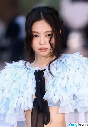 Jennie | BLΛƆKPIИK / Blackpink / jennierubyjane / sheflieshigh nude photo #2086