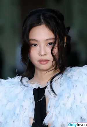 Jennie | BLΛƆKPIИK / Blackpink / jennierubyjane / sheflieshigh nude photo #2099