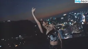 Jennie | BLΛƆKPIИK / Blackpink / jennierubyjane / sheflieshigh nude photo #2542