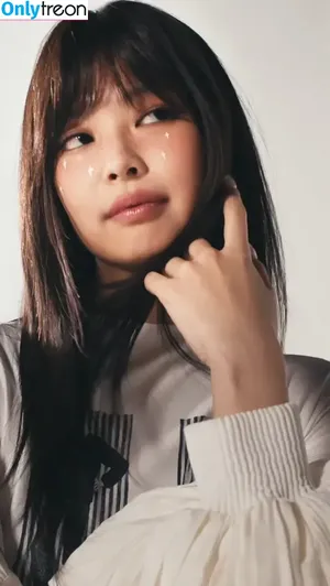 Jennie | BLΛƆKPIИK / Blackpink / jennierubyjane / sheflieshigh nude photo #2596