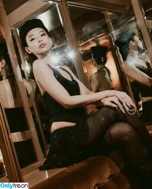 Jennie | BLΛƆKPIИK / Blackpink / jennierubyjane / sheflieshigh nude photo #2733