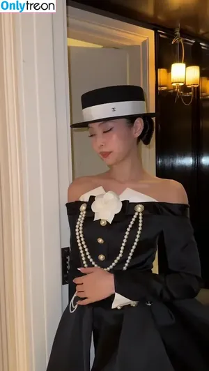 Jennie | BLΛƆKPIИK / Blackpink / jennierubyjane / sheflieshigh nude photo #2735