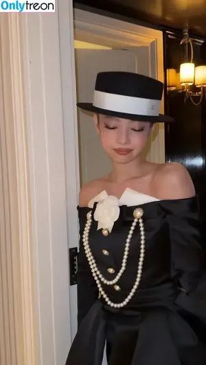 Jennie | BLΛƆKPIИK / Blackpink / jennierubyjane / sheflieshigh nude photo #2740
