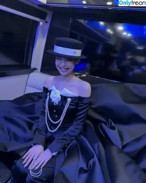 Jennie | BLΛƆKPIИK / Blackpink / jennierubyjane / sheflieshigh nude photo #2797