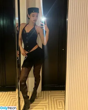 Jennie | BLΛƆKPIИK / Blackpink / jennierubyjane / sheflieshigh nude photo #2800
