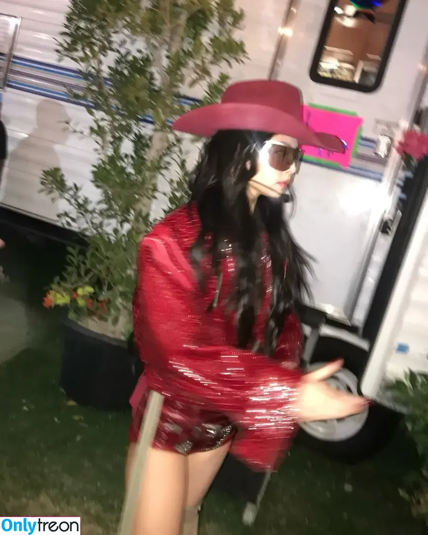 Jennie | BLΛƆKPIИK голая photo #2392 (Blackpink / jennierubyjane / sheflieshigh)