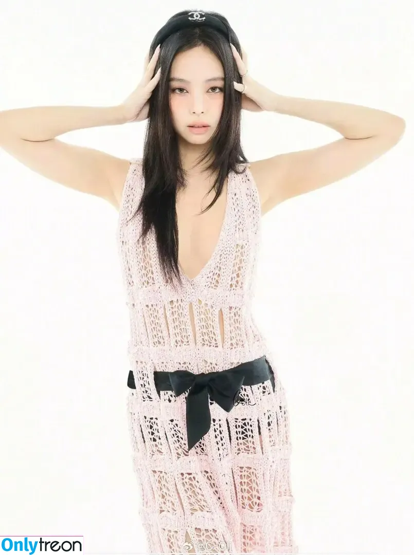 Jennie | BLΛƆKPIИK nude photo #2534 (Blackpink / jennierubyjane / sheflieshigh)