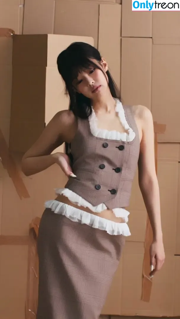 Jennie | BLΛƆKPIИK nude photo #2586 (Blackpink / jennierubyjane / sheflieshigh)