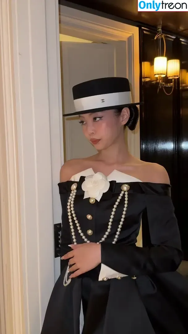 Jennie | BLΛƆKPIИK nude photo #2736 (Blackpink / jennierubyjane / sheflieshigh)
