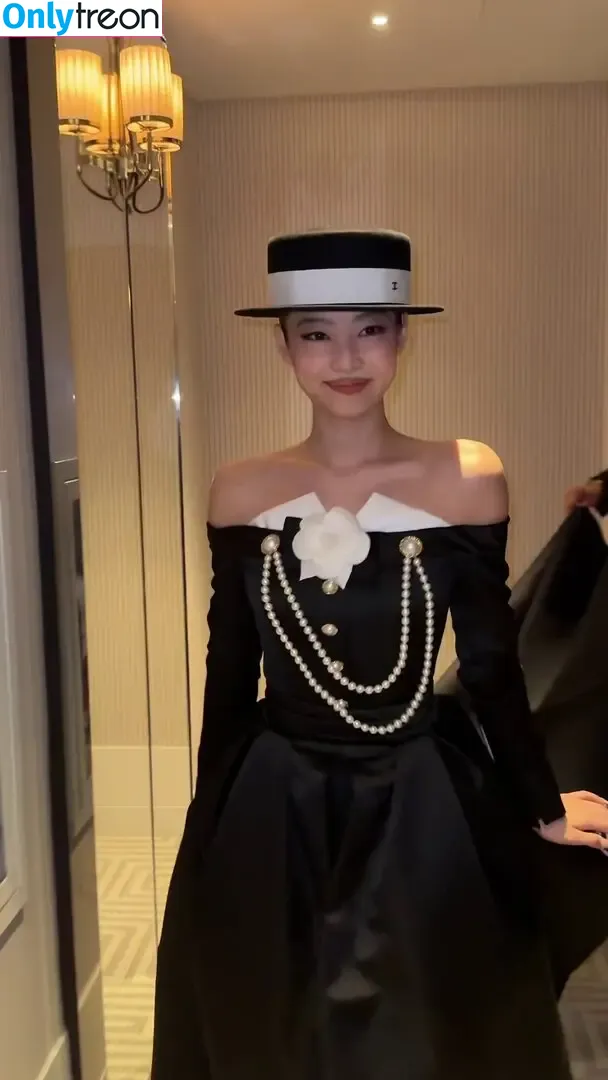 Jennie | BLΛƆKPIИK nude photo #2749 (Blackpink / jennierubyjane / sheflieshigh)