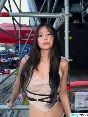 Jennie | BLΛƆKPIИK / Blackpink / jennierubyjane / sheflieshigh nude photo #3001