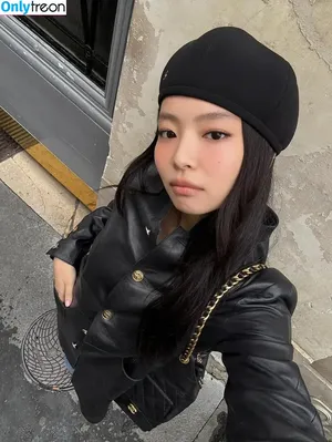 Jennie | BLΛƆKPIИK / Blackpink / jennierubyjane / sheflieshigh nude photo #3106