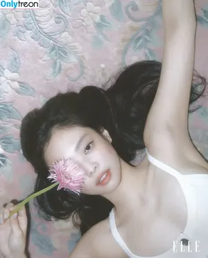 Jennie | BLΛƆKPIИK / Blackpink / jennierubyjane / sheflieshigh nude photo #3149