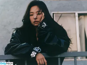 Jennie | BLΛƆKPIИK / Blackpink / jennierubyjane / sheflieshigh nude photo #3164