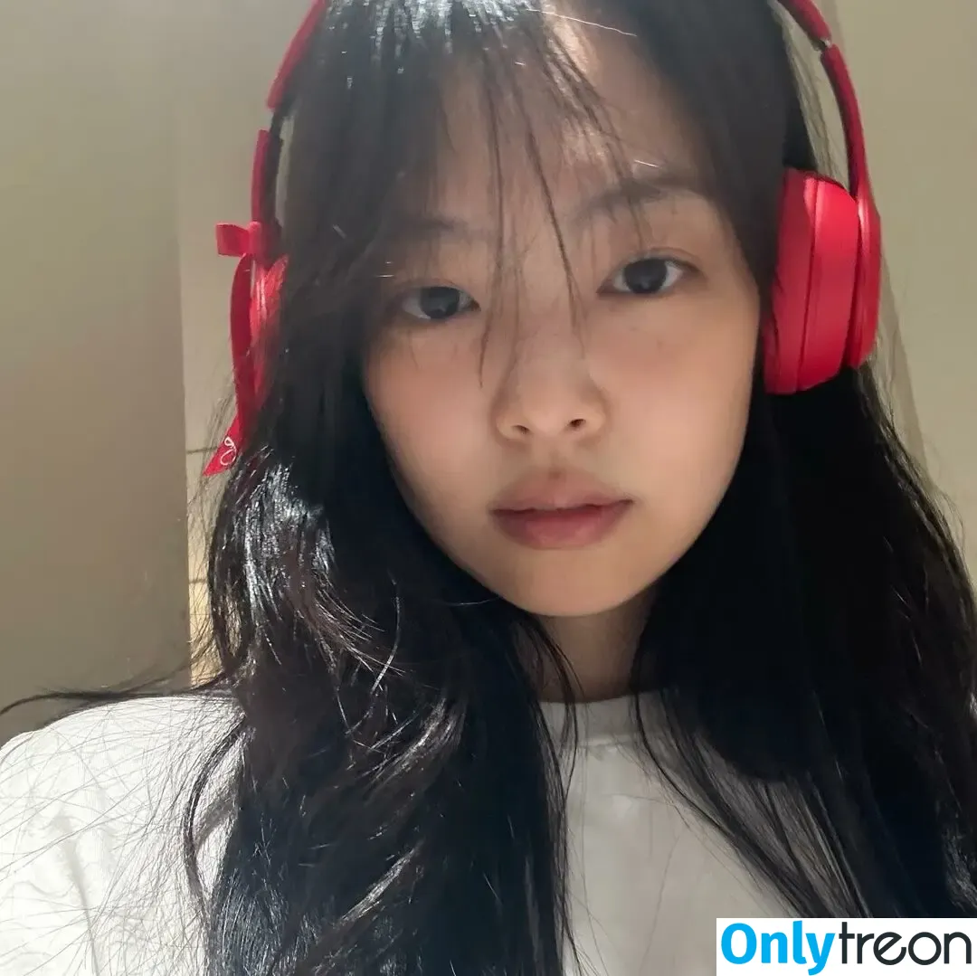 Jennie | BLΛƆKPIИK nude photo #3069 (Blackpink / jennierubyjane / sheflieshigh)