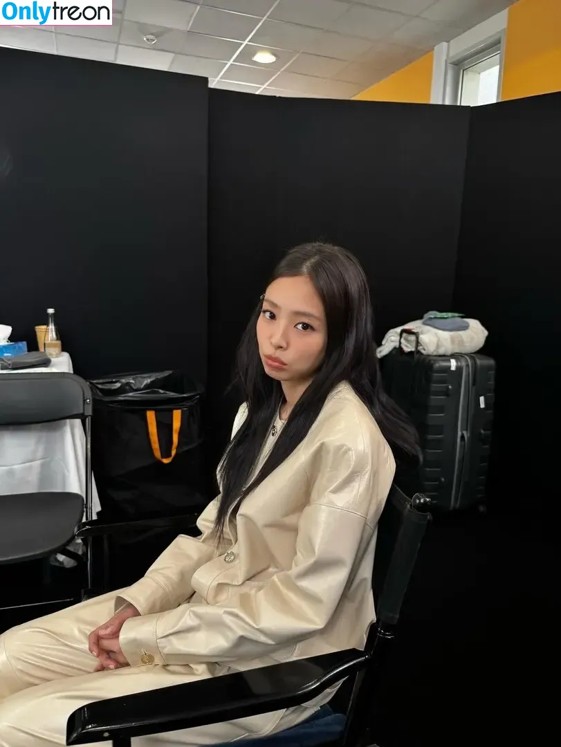 Jennie | BLΛƆKPIИK nude photo #3107 (Blackpink / jennierubyjane / sheflieshigh)