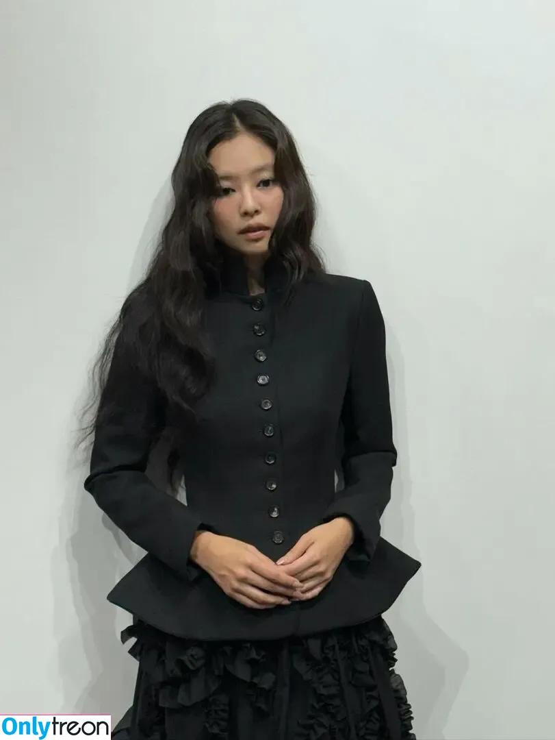 Jennie | BLΛƆKPIИK nude photo #3136 (Blackpink / jennierubyjane / sheflieshigh)