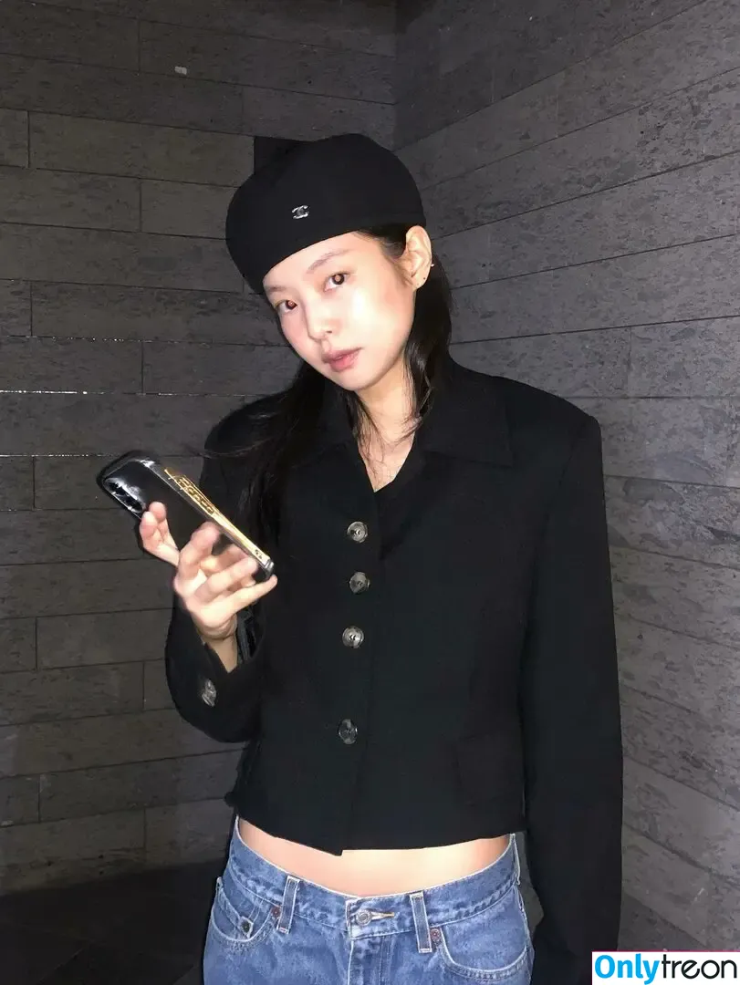 Jennie | BLΛƆKPIИK nude photo #3204 (Blackpink / jennierubyjane / sheflieshigh)