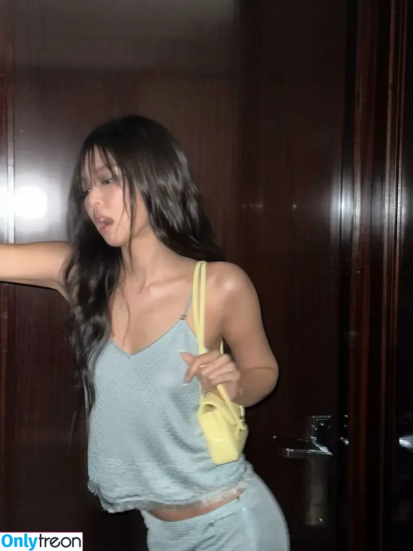 Jennie | BLΛƆKPIИK nude photo #3247 (Blackpink / jennierubyjane / sheflieshigh)