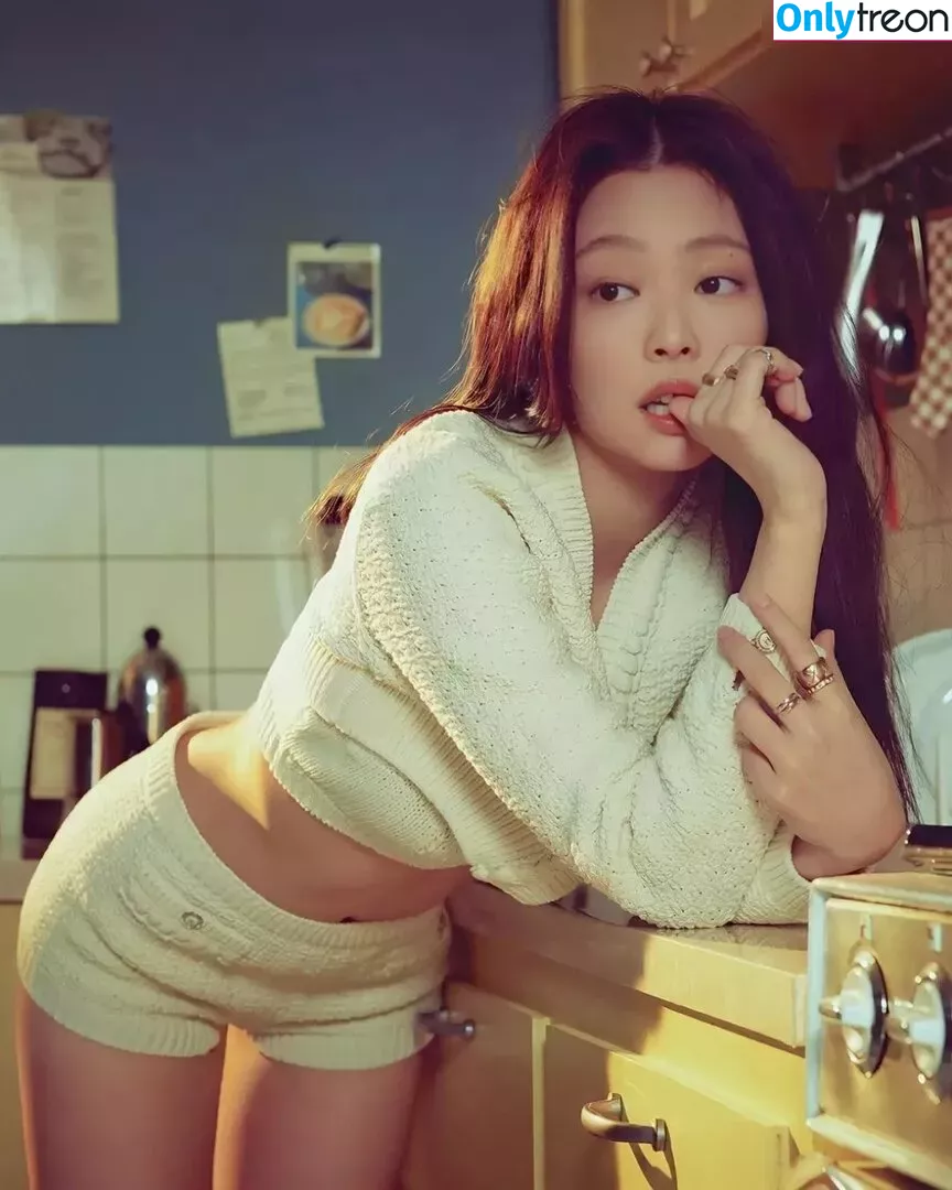 Jennie Kim nude photo #0071 (Blackpink / jenniekim / jennierubyjane)