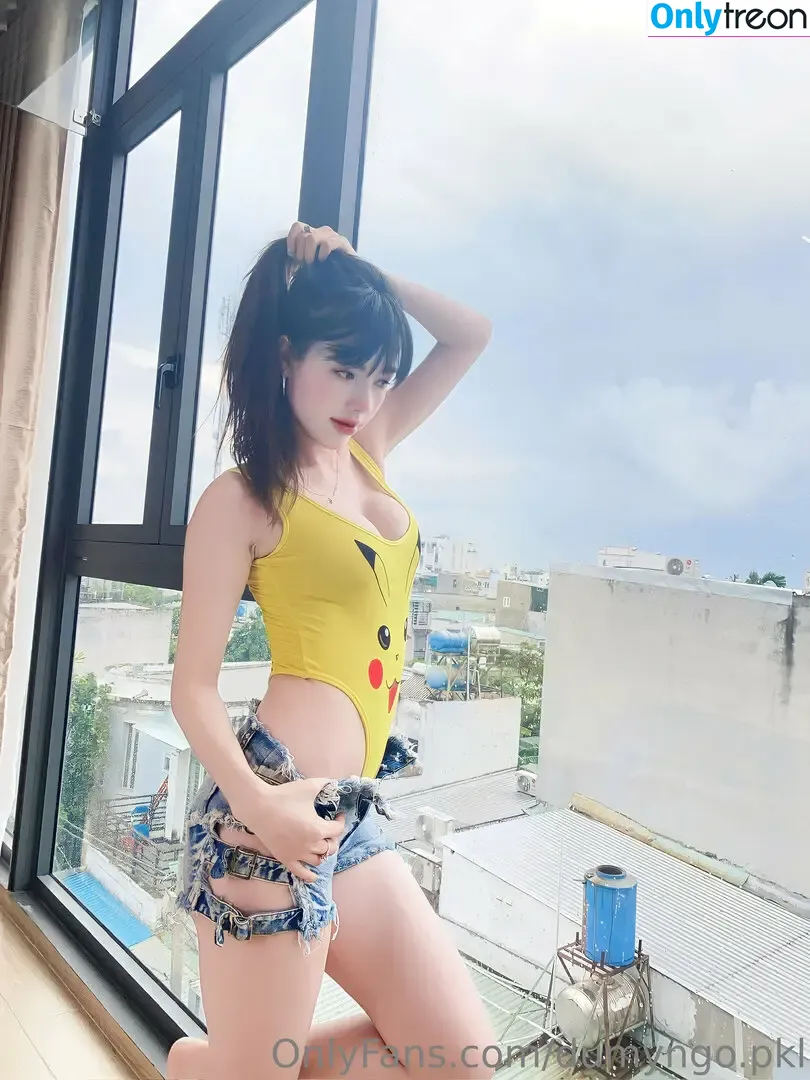 jennifer_dumy nude photo #0119 (jennifer_dumy)