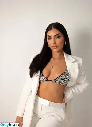  nude photo #0005