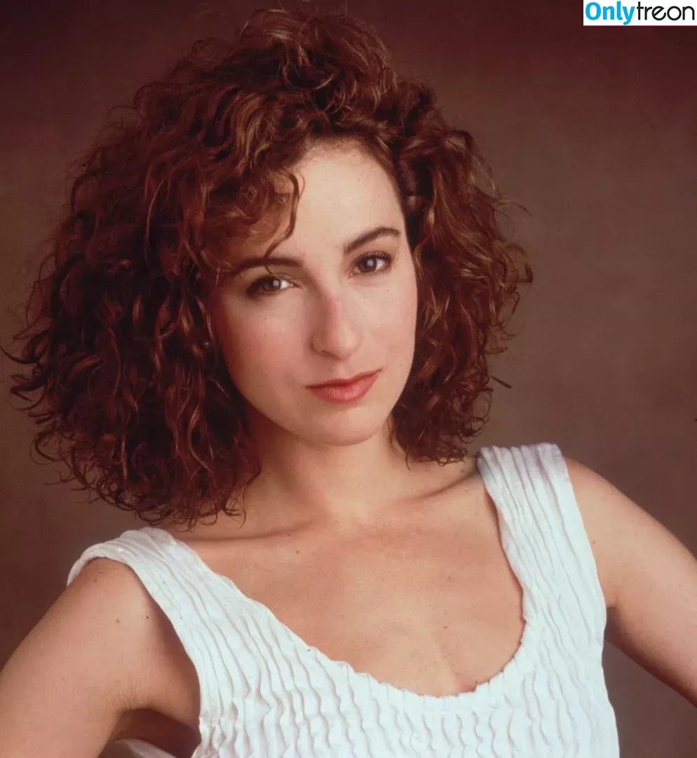 Jennifer Grey голая photo #0005 (jennifergrey)