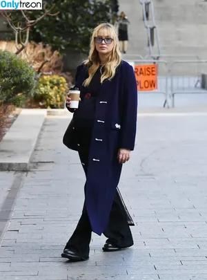 Jennifer Lawrence / 1jnnf nude photo #2507