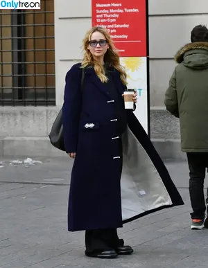 Jennifer Lawrence / 1jnnf nude photo #2509