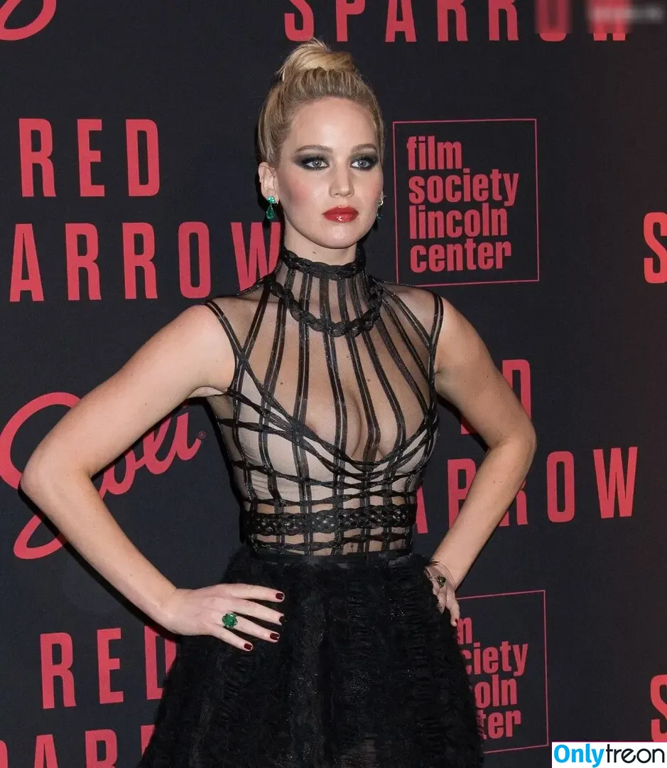 Jennifer Lawrence голая photo #2638 (jennifer.lawrence / jenniferlawrence_)