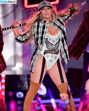 Jennifer Lopez / JLo фото голая #4257