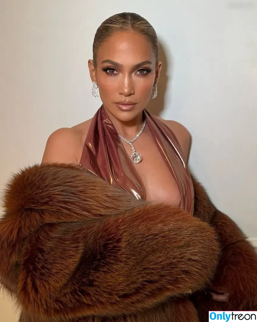 Jennifer Lopez nude photo #4385 (JLo)