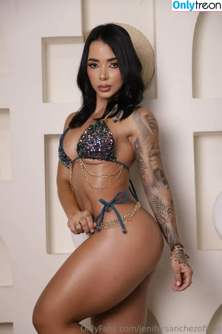 Jennifer Sanchez nude photo #0120 (jenifersan10 / jennifersanchez)