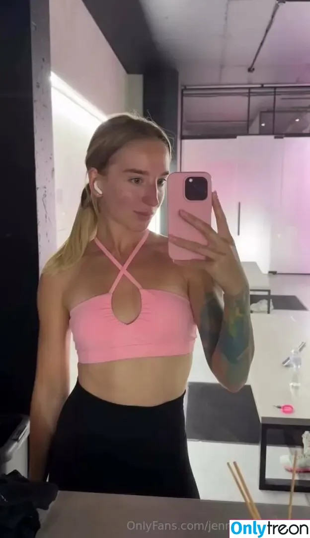 jenny_eyre_jenny nude photo #0258 (jennyeyre76)