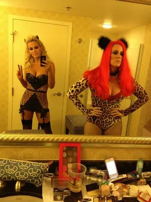 Jenny McCarthy / JennyMcCarthy фото голая #0064