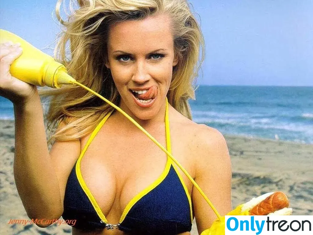 Jenny McCarthy nude photo #0031 (JennyMcCarthy)