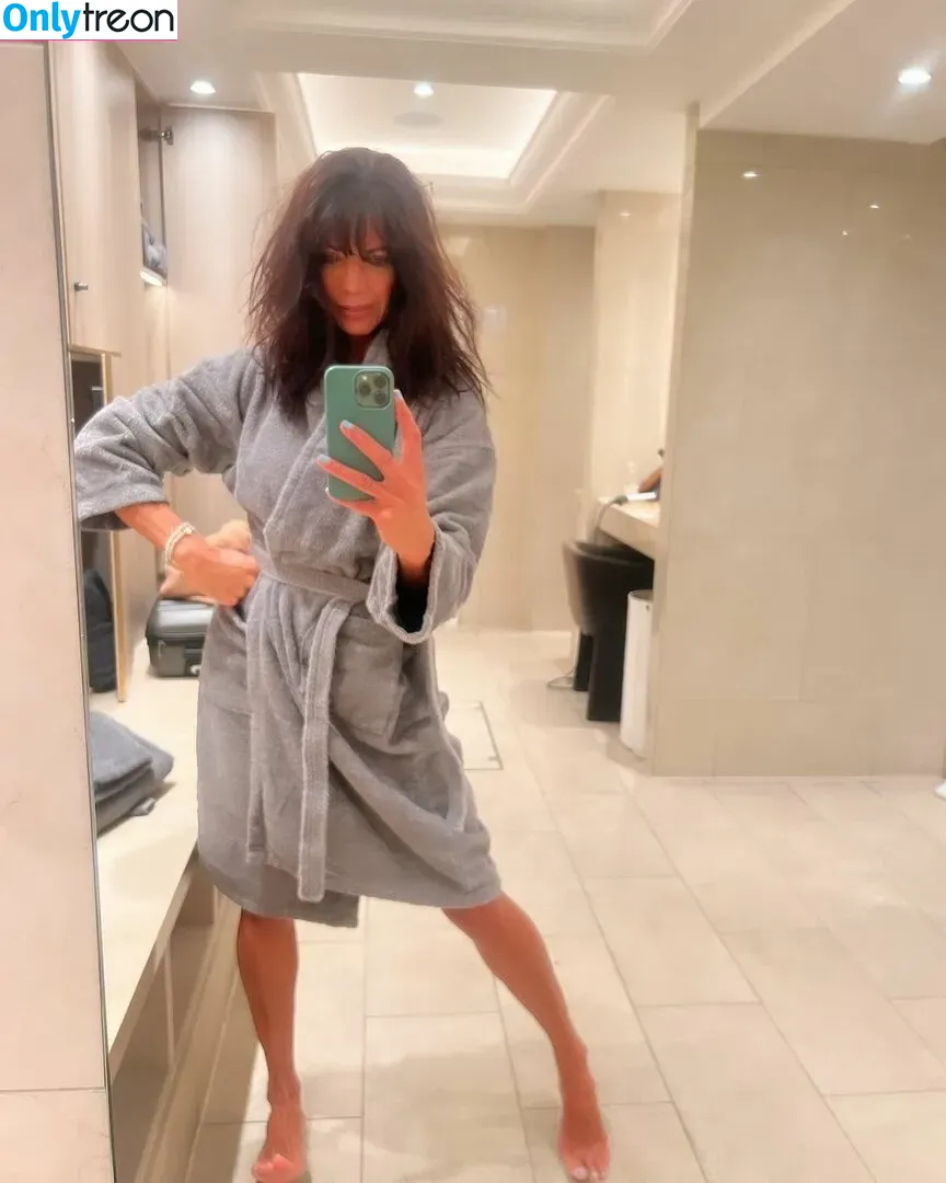 Jenny Powell голая photo #0235 (jennypowelltv)