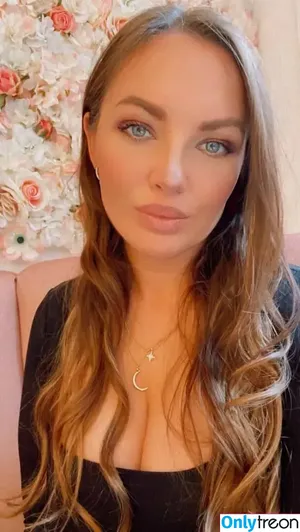 jennynextdoorgirl / jen_mckenzie6 nude photo #0029