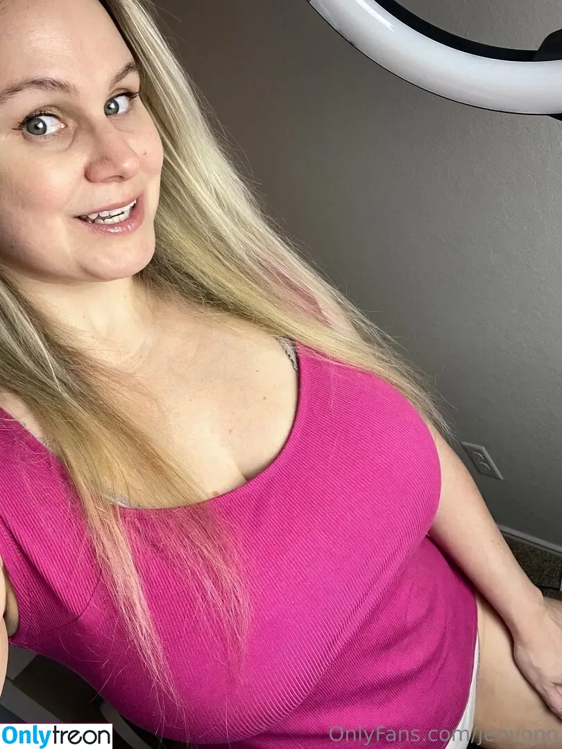 jenvonn голая photo #0042 (jenintexas1)