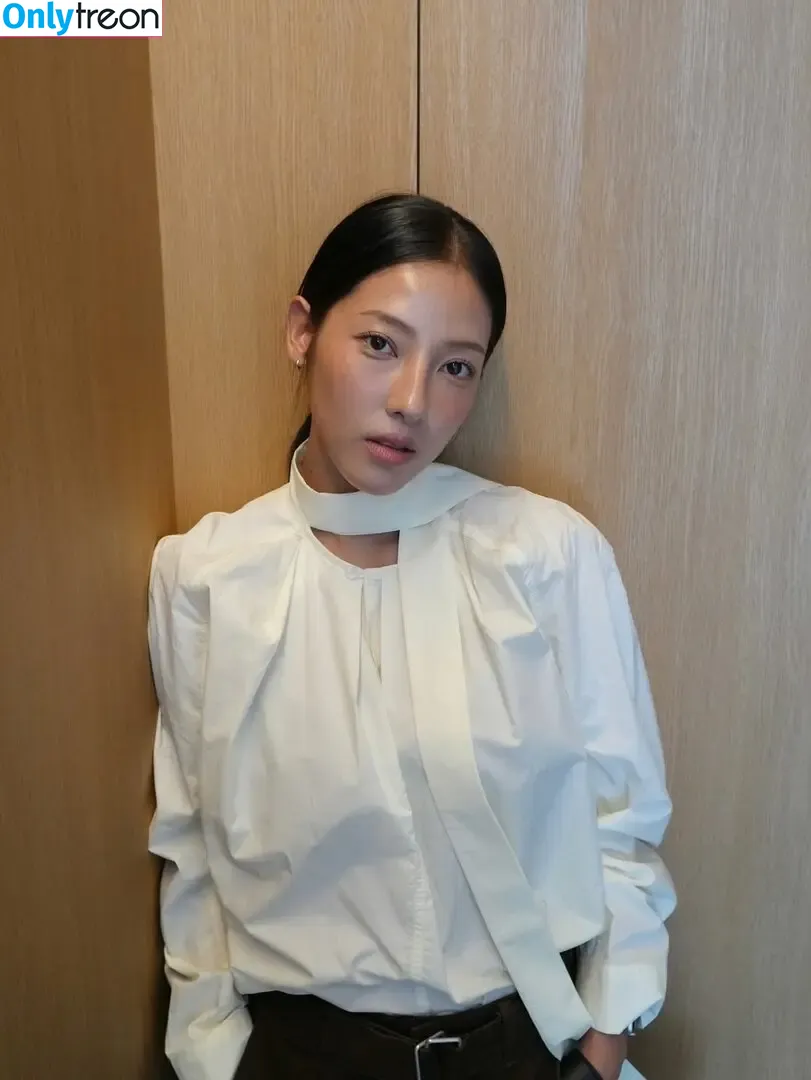 Jeon Jisu nude photo #0739 (G.su / jeonjisu92 / 지구지수)