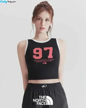 Jeon Somi / ENNIK SOMI / somsomi0309 nude photo #0320
