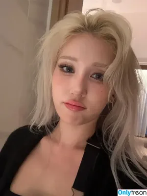 Jeon Somi / ENNIK SOMI / somsomi0309 nude photo #0808