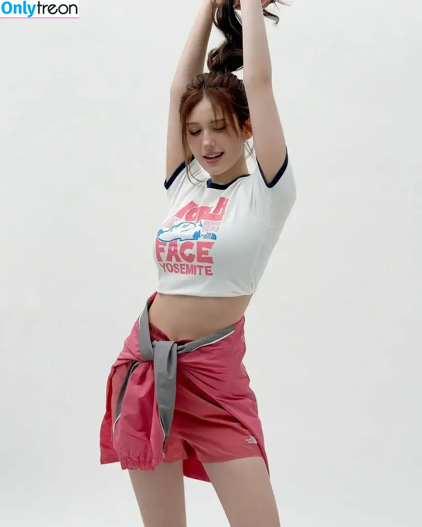 Jeon Somi nude photo #0301 (ENNIK SOMI / somsomi0309)