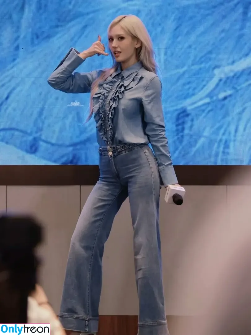 Jeon Somi голая photo #0801 (ENNIK SOMI / somsomi0309)