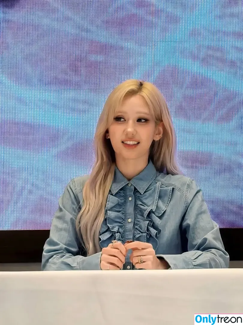 Jeon Somi голая photo #0822 (ENNIK SOMI / somsomi0309)