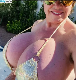 Jeri Juggies / jeriella / jerijuggies nude photo #0003