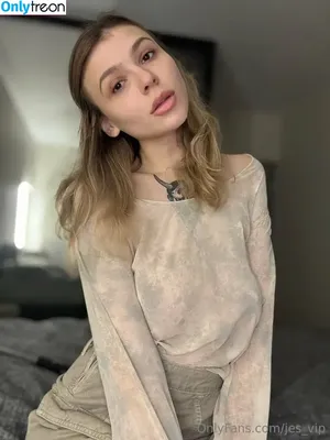  nude photo #0002